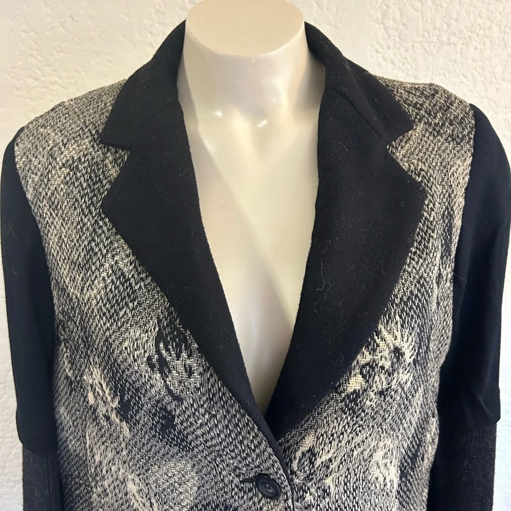 ISOLAMARRAS art to wear contemporary blazer MED